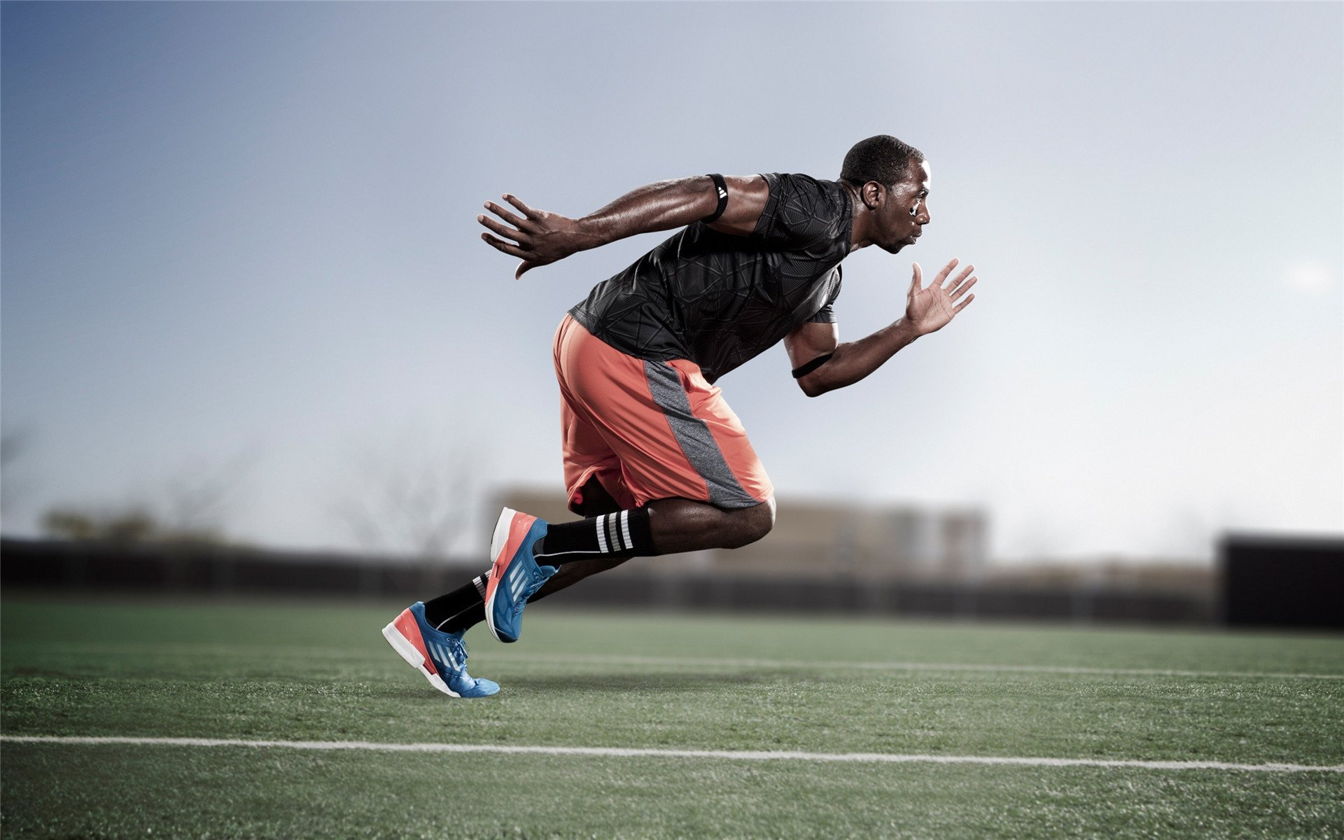 爱游戏平台-姆巴佩领衔，巴黎争夺世界杯桂冠，巴黎为世界杯造势留姆巴佩至2023 到时