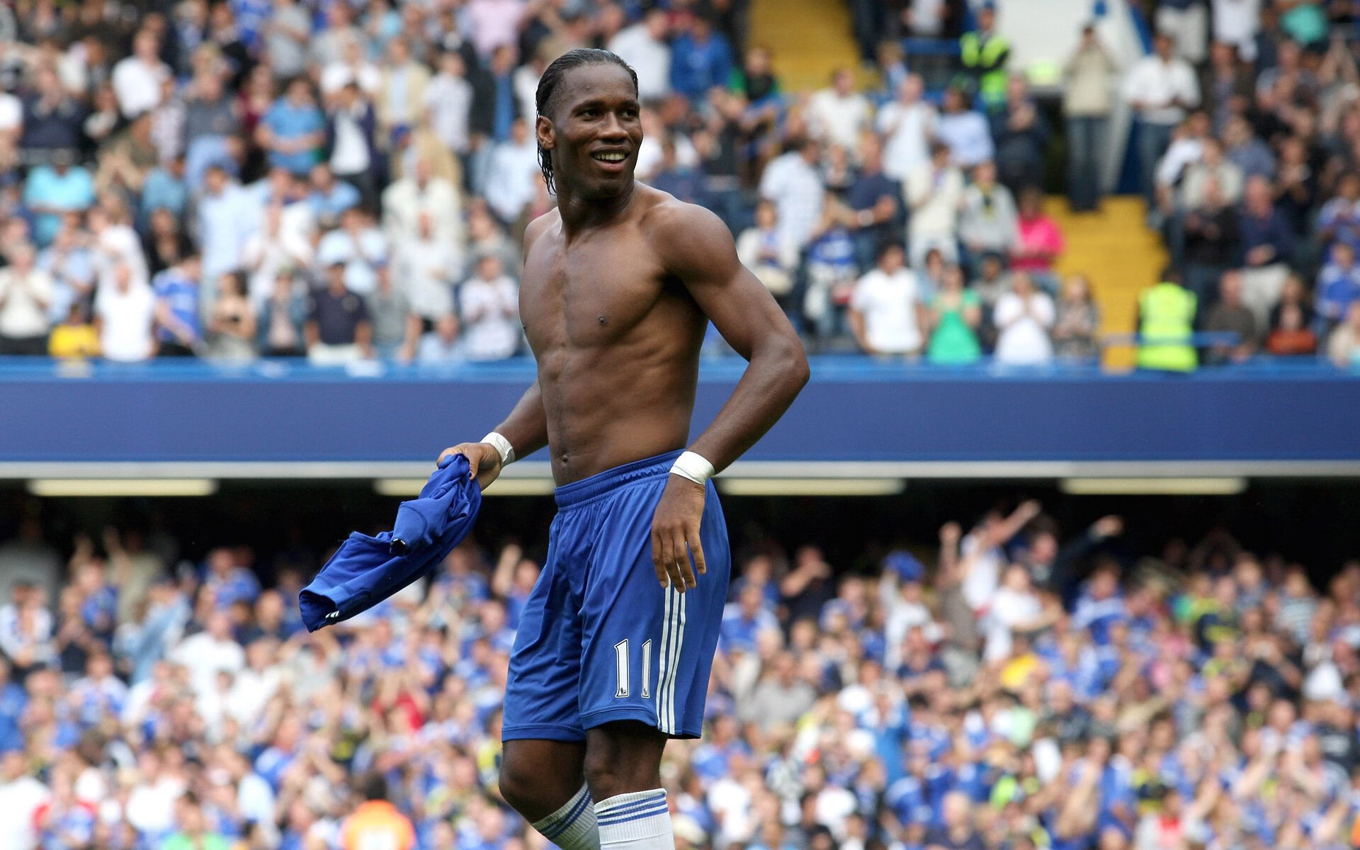 自由泳长距离稳定发挥再添奖牌，自由泳长距离游技术