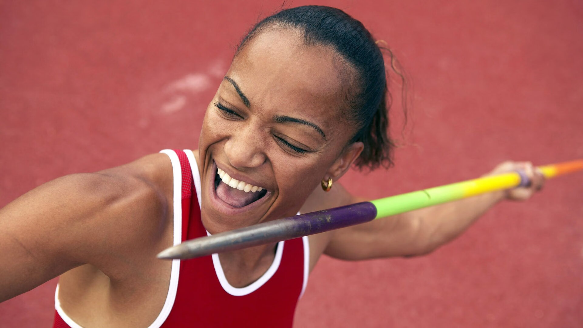 爱游戏在线登录入口-奥卡拉汉刷新个人100米自由泳最佳成绩，奥运2021自由泳100米决赛