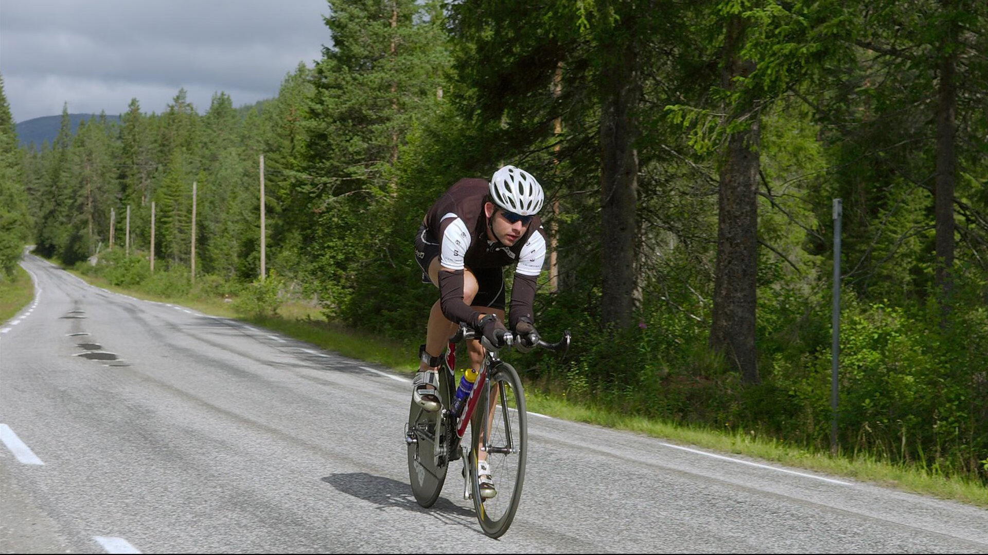 蝶泳长距离希腊耐力十足，蝶泳比赛最长距离是多少